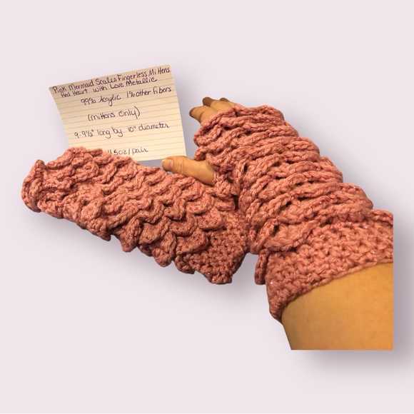 Crochet Dragon Scale Fingerless Mittens - Red Heart Metallics Rose - Picture 13 of 14